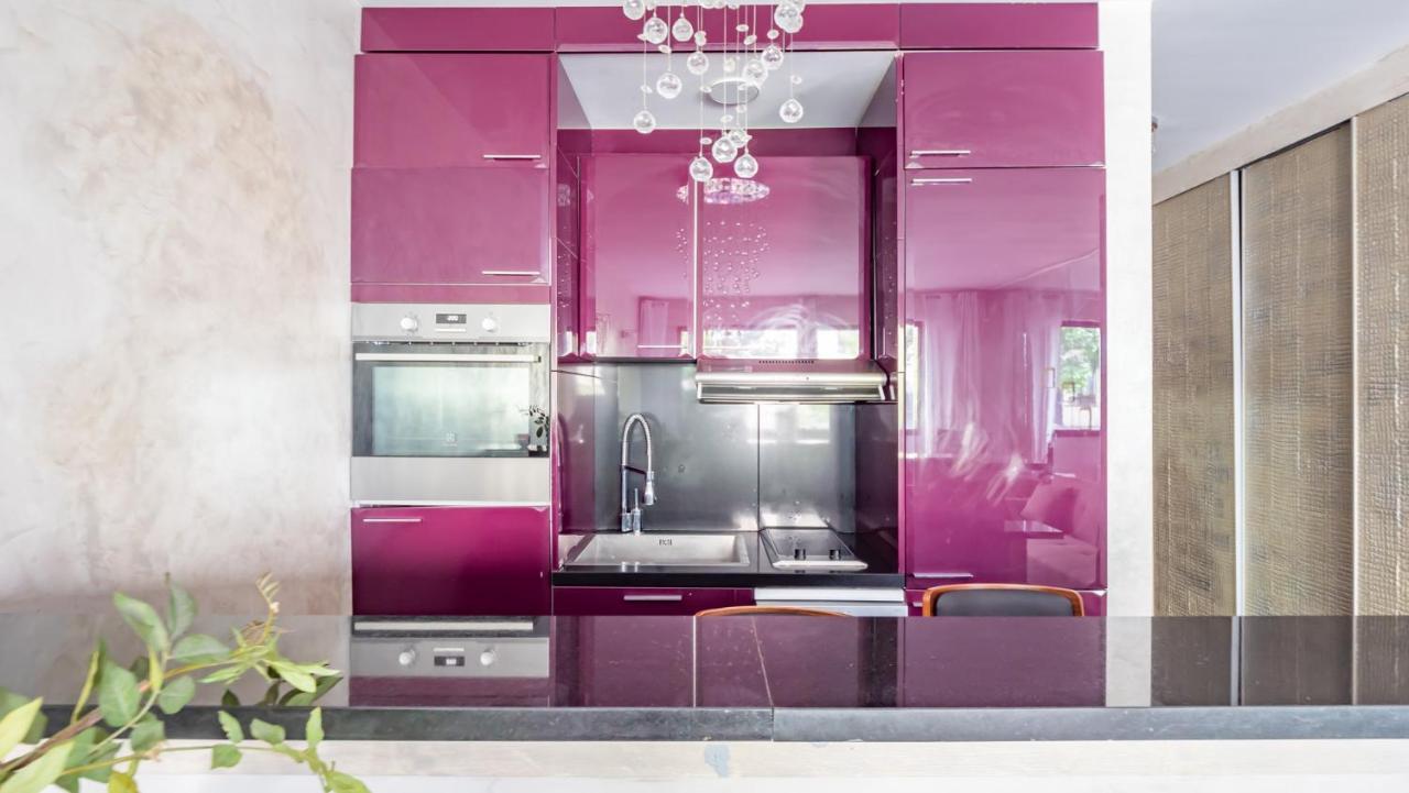 Luxe Exceptionnel, Avenue Foch Apartment *